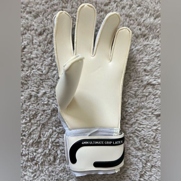Puma Ultra Pro RC GoalKeeper Soccer Gloves - Picture 7 of 10